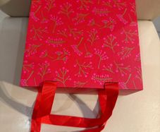 Flying Tiger gift box with magnetic closure 19cm L x 19cm W x 9cm H