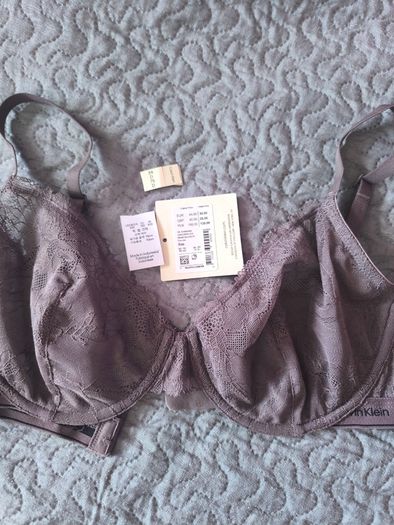 Bra New Calvin Klein 75D