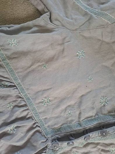 Gap kaftan embroidered top 9-10