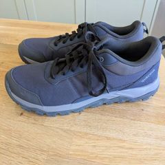 Walking Shoes/Trainers