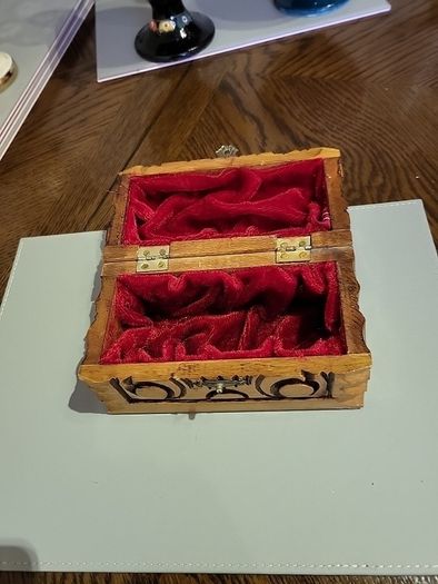 Trinket box