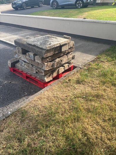 FREE Concrete Kirbs
