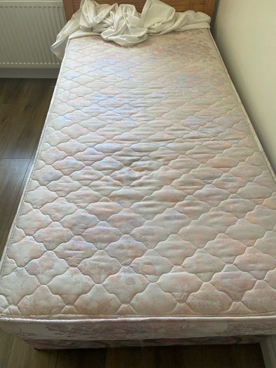 single bed