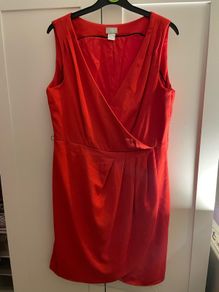 Red tulip dress