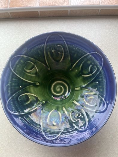 Vintage 2 Large Pottery Bowls as New