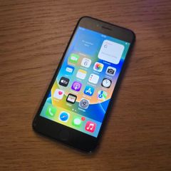 iPhone 8