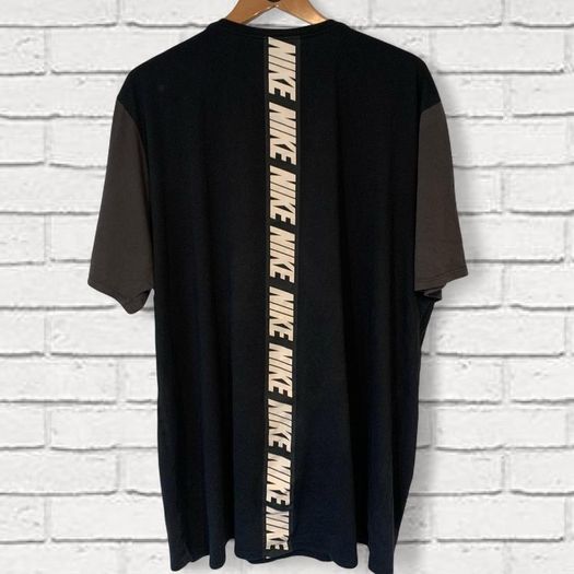 Nike T-Shirt