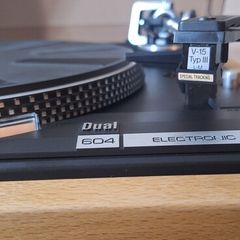 Dual 604 Electronic Direct Drive + Shure V15 Type III