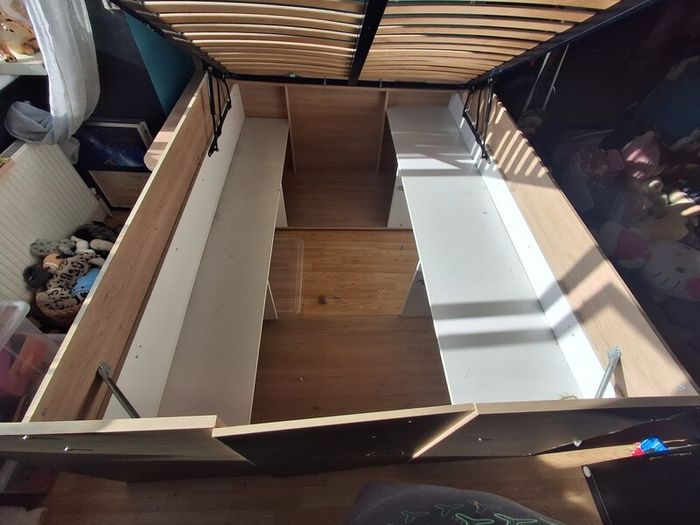 storage bed