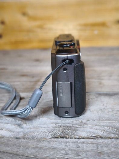 panasonic lumix dmc-tz40 digital camera 18MP 20X zoom sley grey