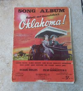 BOOK SALE ------ Oklahoma Song Album  - Rogers and Hammerstein - 1943