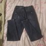 women's distressed jeans Image 3