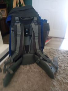 Hiking bags x 2 large haversacks  and sleeping bsg