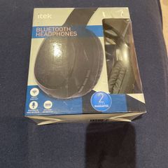 New bluetooth compatible travel headphones in box