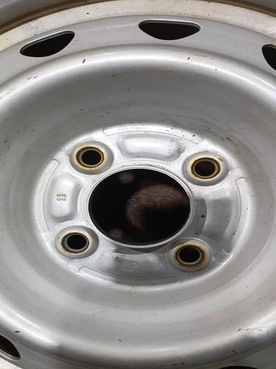 Nissan Suzuki and Ford steel rims 14 inch