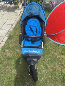 Out n About Nipper v4 buggy