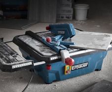 Tile cutter