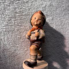 Vintage Goebel Figurine