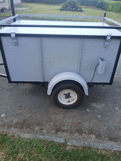 Trailer