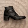 Black leather boots Image 3