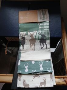Set of 3 multicoloured  tea towels