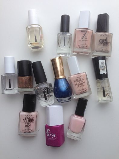 Nails tips and gels