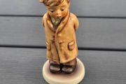 Vintage Hummel Goebel Figurine