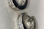 Pristine Vintage Reversible Silver Huggies