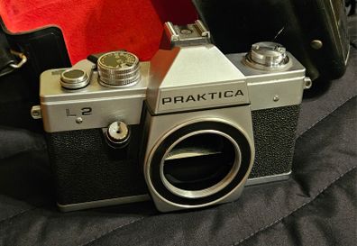 Praktica L2