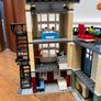 LEGO 31065 Park Street Townhouse 100% Complete w/ Instructions & Figs Image 5