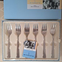 Newbridge Silverware pastry forks