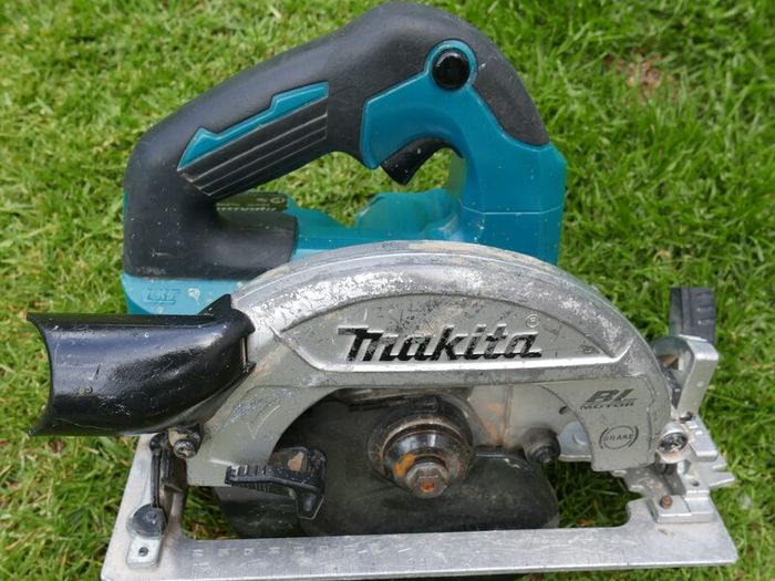 Makita 4 Piece 18v Power Tool Kit (everything works fine)