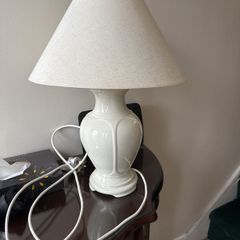 Table lamp