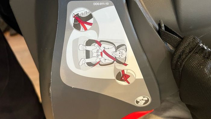 Britax adventure children's car seat