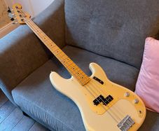 Fender Vintera II 50s Precision Bass