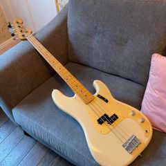 Fender Vintera II 50s Precision Bass