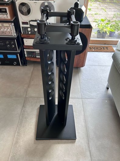 argosy speaker stands