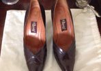 Beautiful pair of Leather Retro Vintage Italian Stilettos