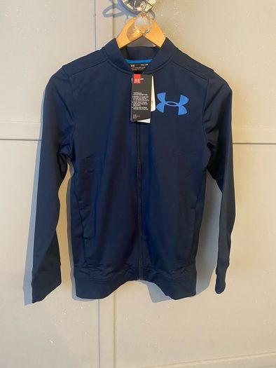 BNWT Under Armour Zip Up YXL