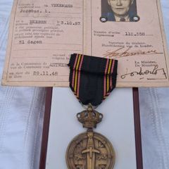 Belgium WW11 POW Medal with Documents