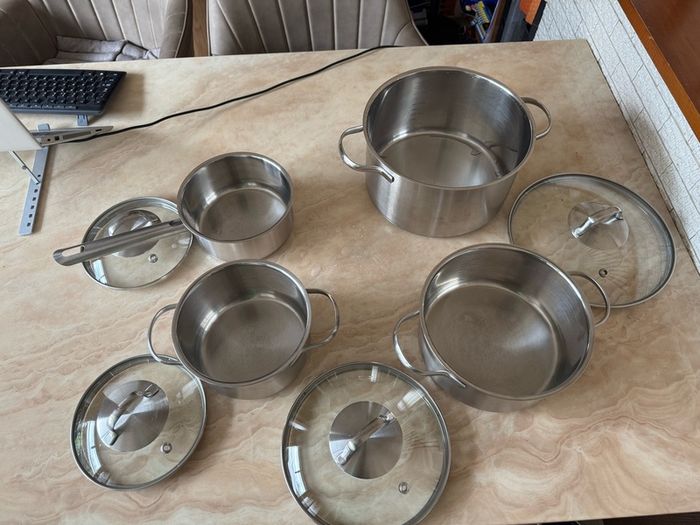 Stainless steel 4 piece pot set/cookware