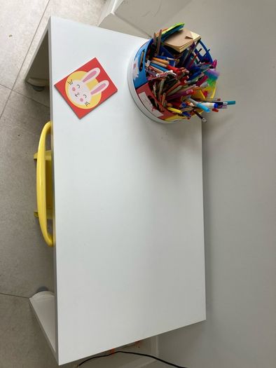 kids table