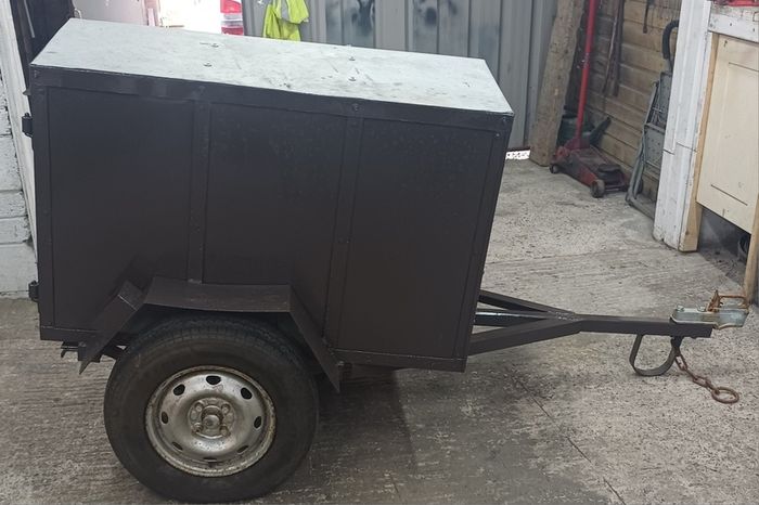 dog trailer/camping trailer