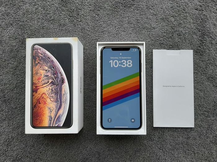 iPhone XS Max - Dual Physical Nano SIM