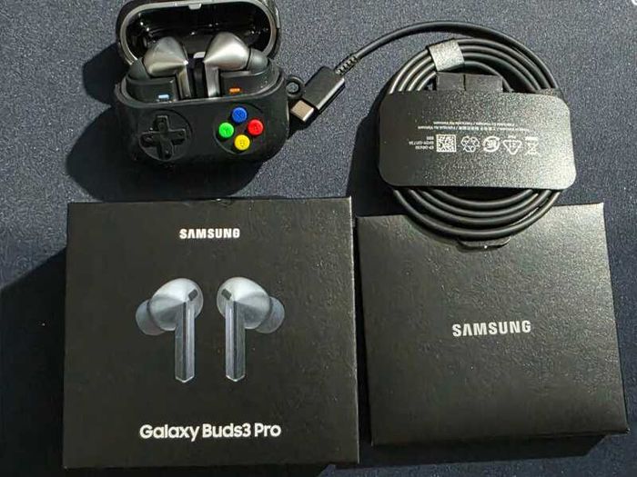 Samsung Galaxy Buds 3 Pro, Excellent Condition