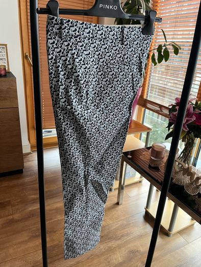Pinko logo cigarette trousers