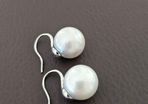 Salt water natural pearl earrings