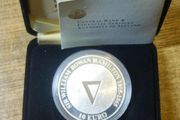 2005 Ireland Central Bank Sir William Rowan Hamilton Uncirculated Euro10 Silver Proof Coin in Original Presentation Box.