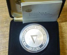 2005 Ireland Central Bank Sir William Rowan Hamilton Uncirculated Euro10 Silver Proof Coin in Original Presentation Box.