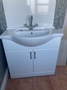 bathroom suite